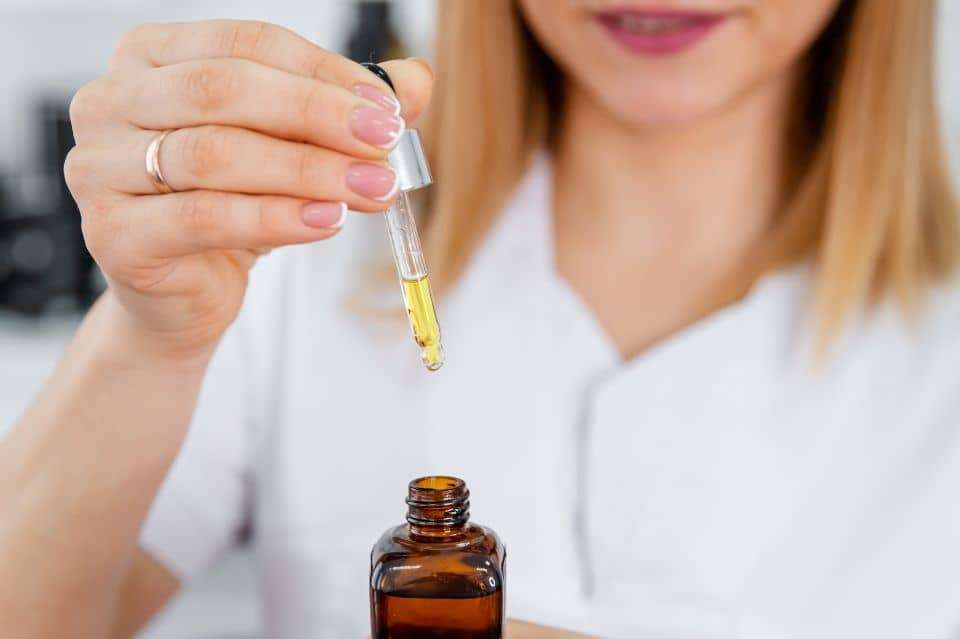 Mangel på kunnskap om CBD-olja og dets effekter