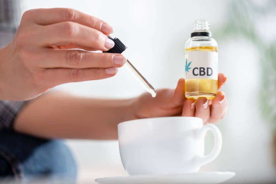 Mat og drikke med CBD-olja