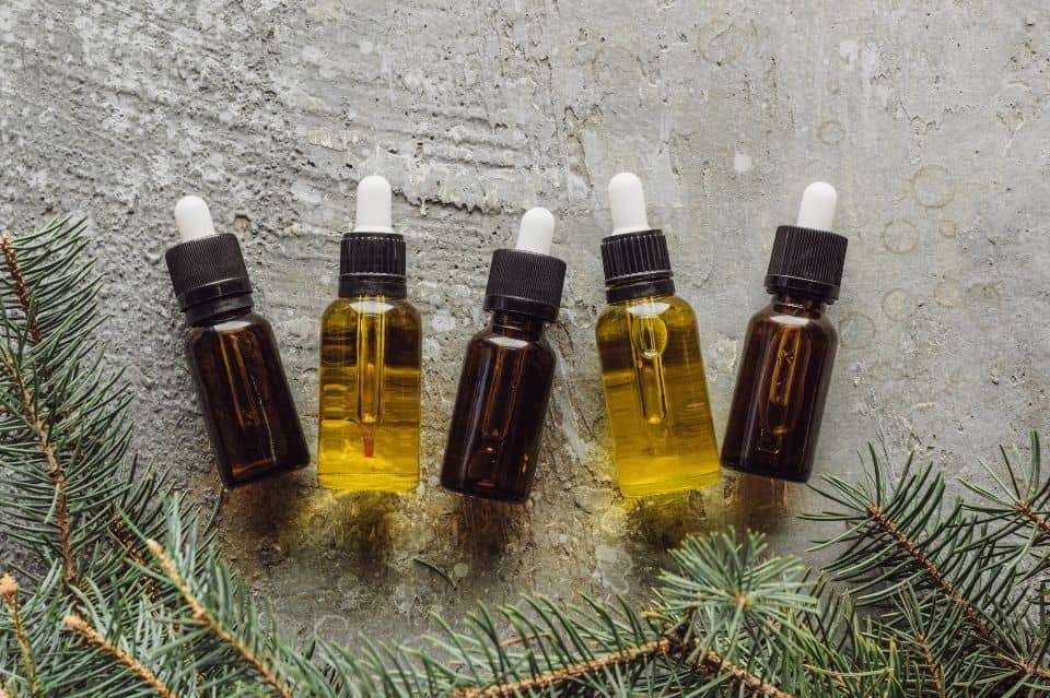 Typer CBD-olja: Fullspektret, bredspektret og isolat
